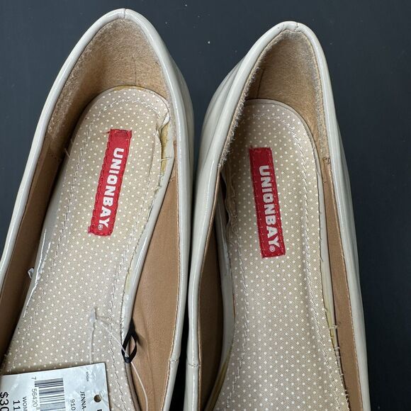Union Bay Women’s Size 11 M Jenna-U Beige Low Heel Business Casual Glossy - Picture 4 of 9